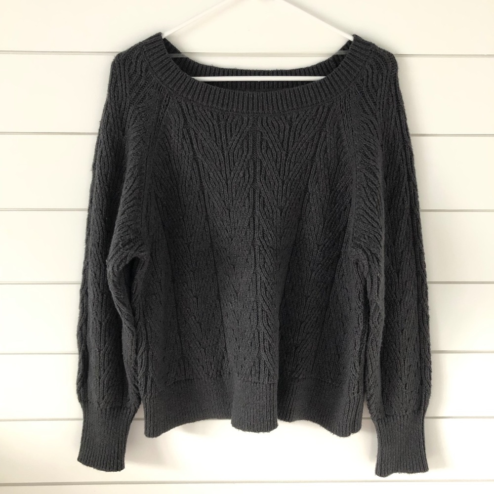 Old Navy Grey Knit Sweater - Picture 1 of 3
